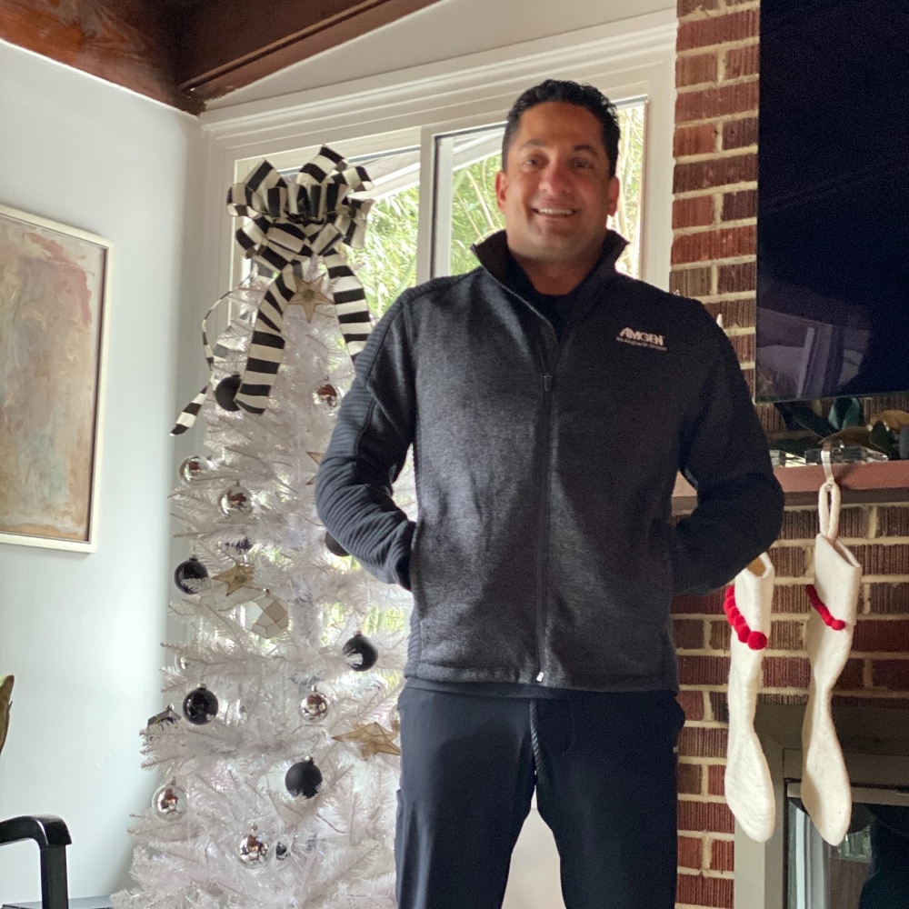 Meet your Posher, Posh